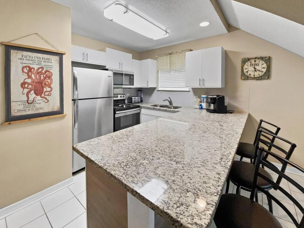 Maravilla 4401 - Seas the Day by Destin Getaways