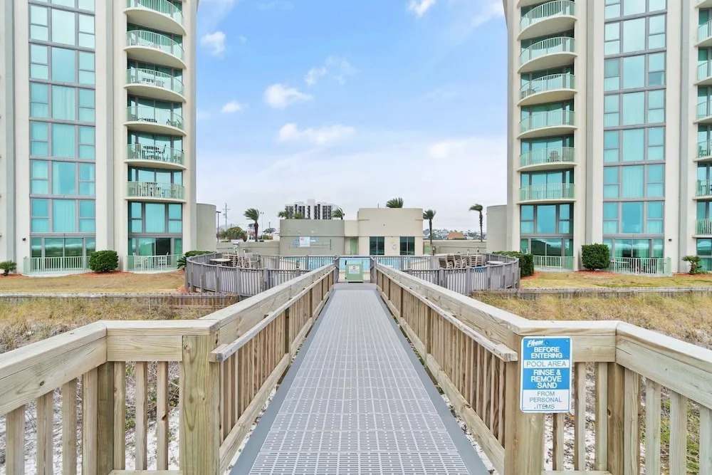 Perdido Towers West 107