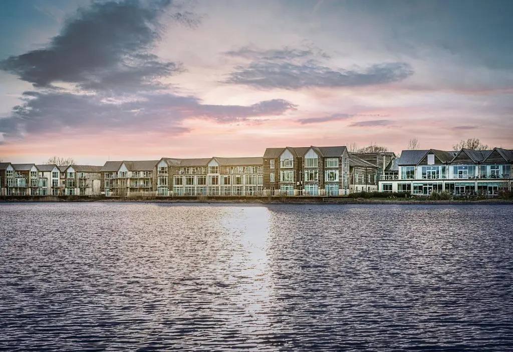De Vere Cotswold Water Park Apartments
