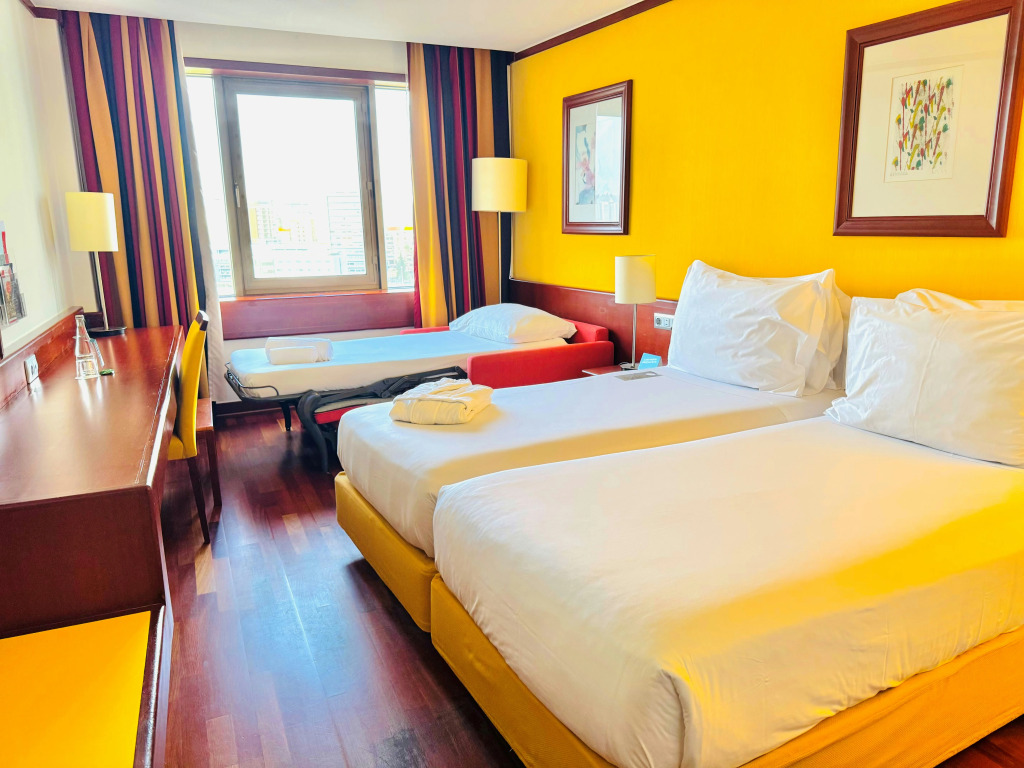Holiday Inn Lisbon-Continental by IHG