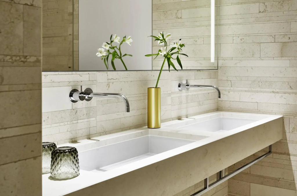 Roomers Baden-Baden, Autograph Collection