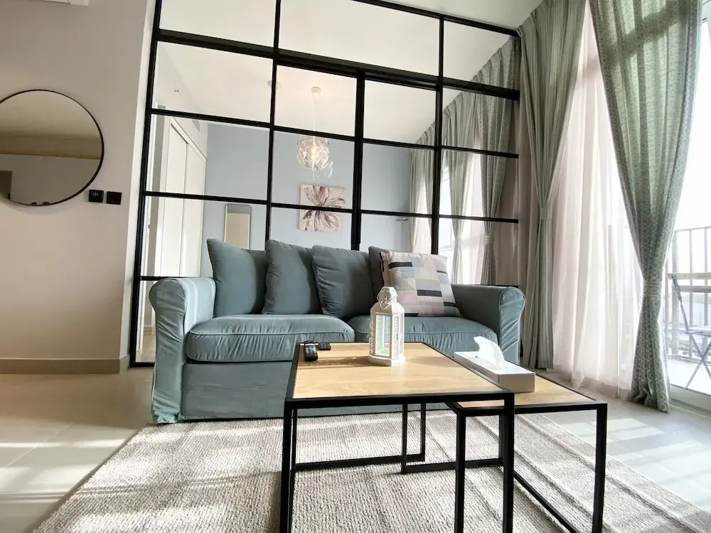 Marco Polo - Stylish Apt with Skyline views, Great Amenities