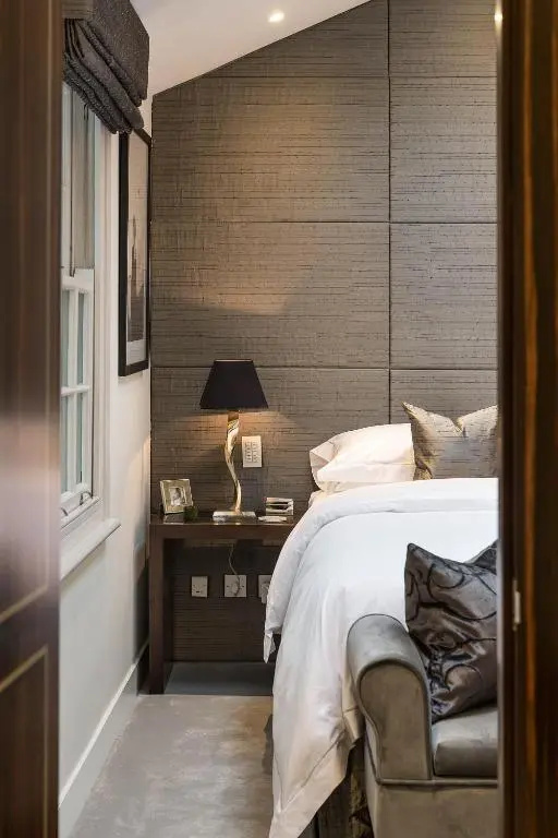 Knightsbridge Mews House Private Mews, Harrods & Parking Included