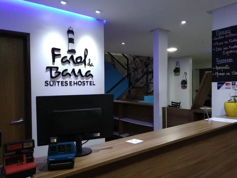 Farol da Barra Suites e Hostel
