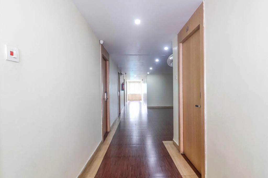 FabHotel Keerthis Anupama - Nr Indira Gandhi Stadium
