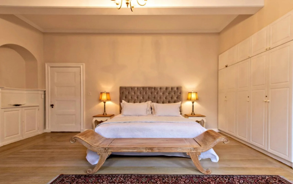 Rhondas Manor Boutique Guesthouse