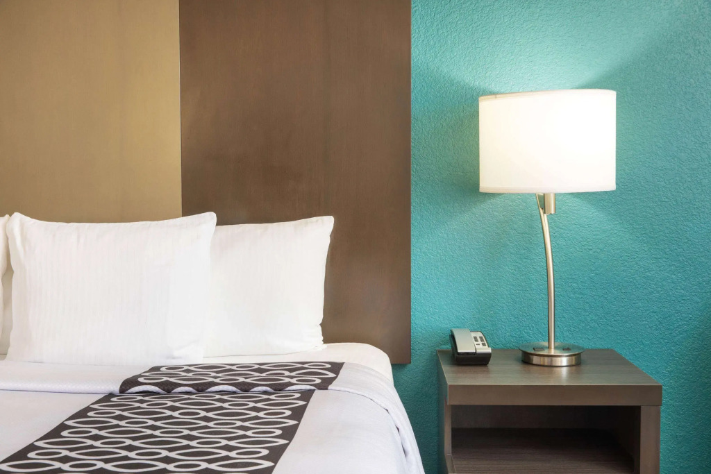 La Quinta by Wyndham Atlanta Airport North