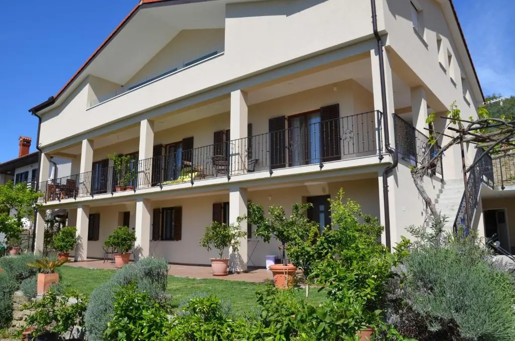 Apartments Ostanek 2