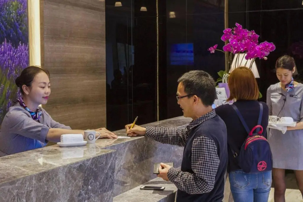 Lavande Hotel Qingyuan Fogang