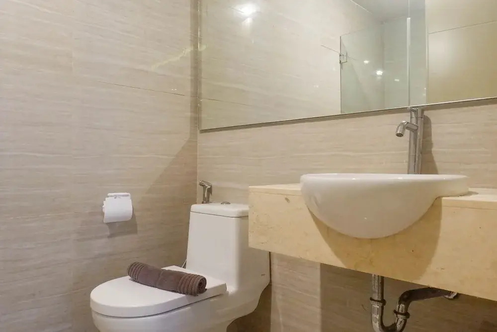 Enchanting and Stunning 2BR La Riz Supermall Mansion Apartment By Travelio