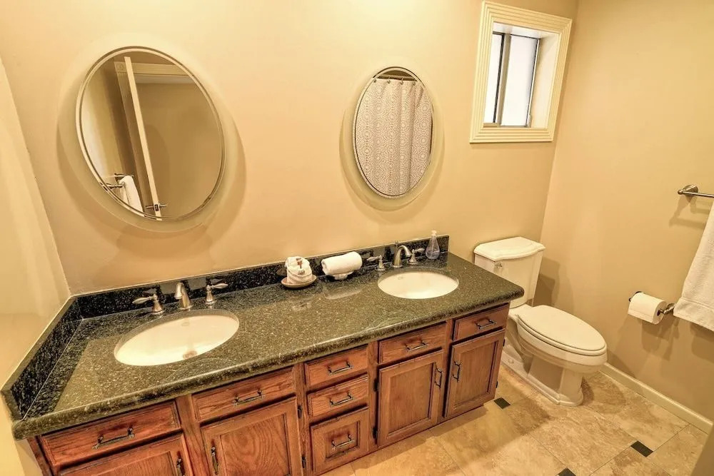 Just Listed! Kierland Home w Htd Pool and Hot tub