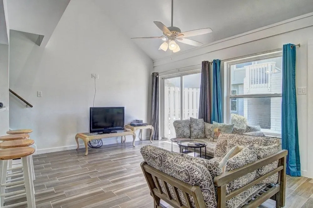 El Cortez s 116 - 3 Br Condo