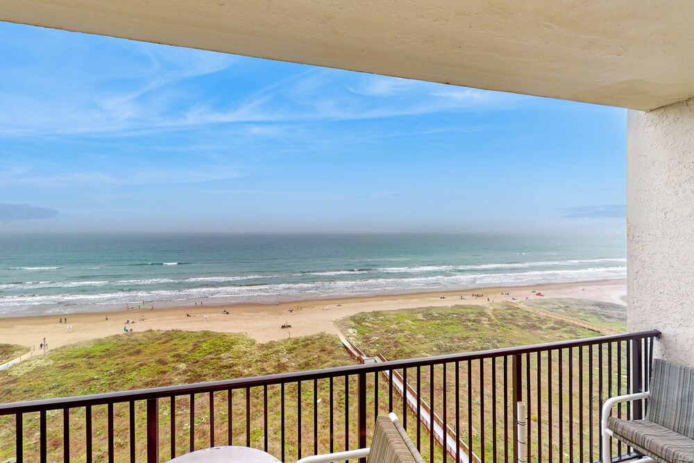 Gulf-view 3BR Penthouse: Suntide III - Unit 1105