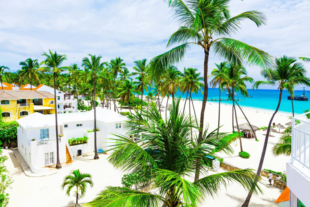 Punta Cana Beachfront Apartment with BBQ & Private Terrace