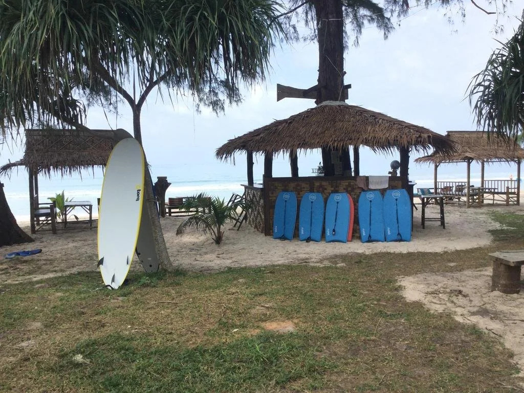 Aow Yai Bungalows