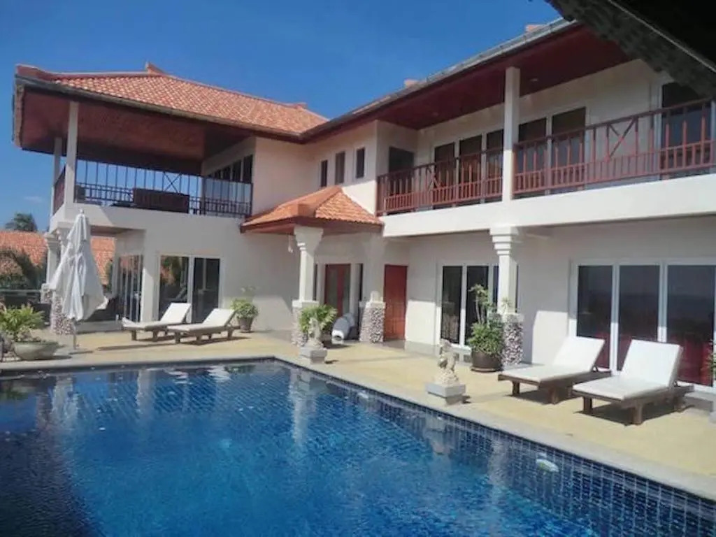 2 Pools And Seaview! Villa Serena 6Br, Klong Khong