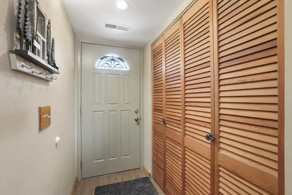 Tahoe Keys Marina View: 3 Bdr, Desirable Community