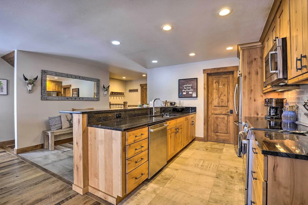 Frisco Home w/ Mountain Views: Walk to Main St!