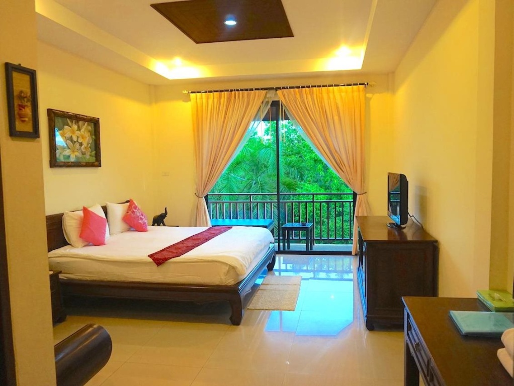 Thai Pura Resort
