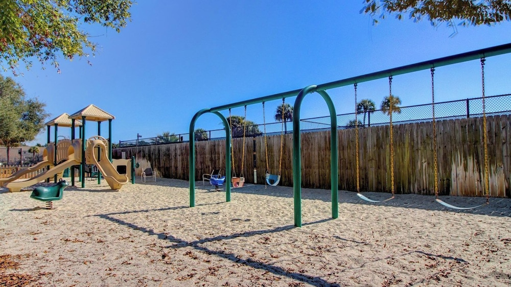 311 Summerhouse by Avantstay Beach Views Access to Community Pool