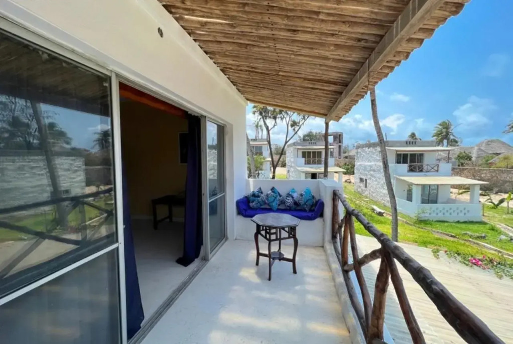 Barracuda Inn Resort