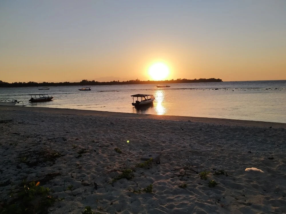 Sunset Beach Bungalow