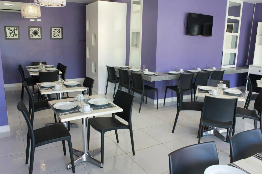 Leez Inn Malate