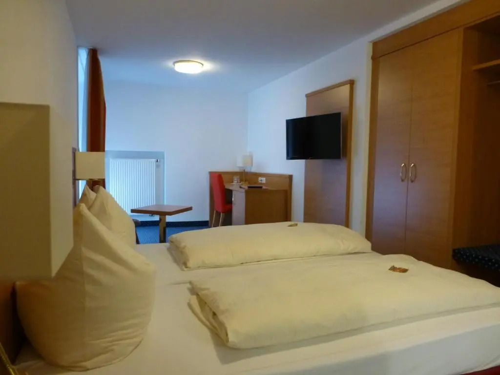 Hotel-Gasthof-Hirsch