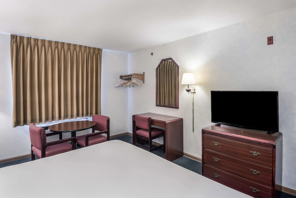Americas Best Value Inn-Wenona