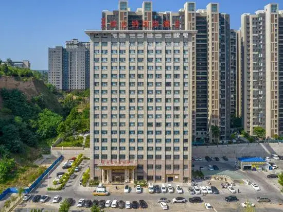 Vienna International Hotel (Sanmenxia South Station Branch)