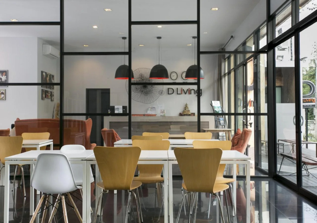 D Living Hotel