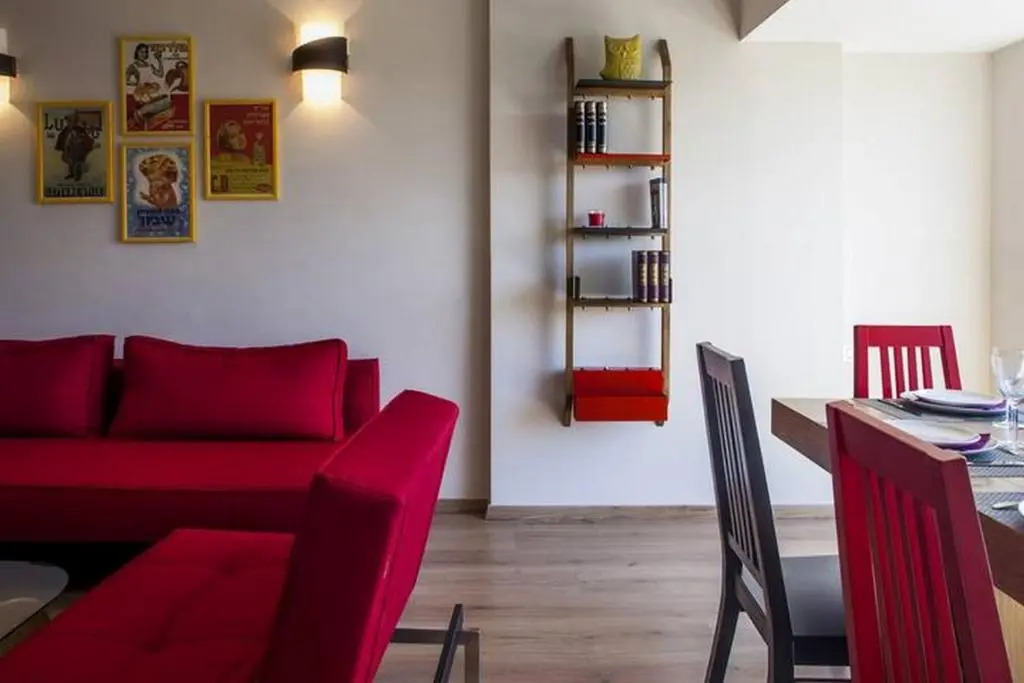 Simple 2BR in Sderot Chen 1 by HolyGuest