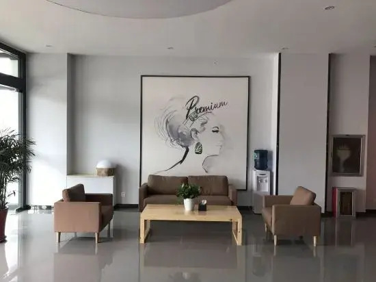 Enjoy staying at Premium Hotel