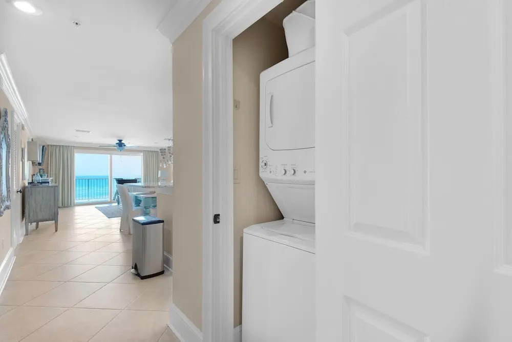Crystal Dunes 304