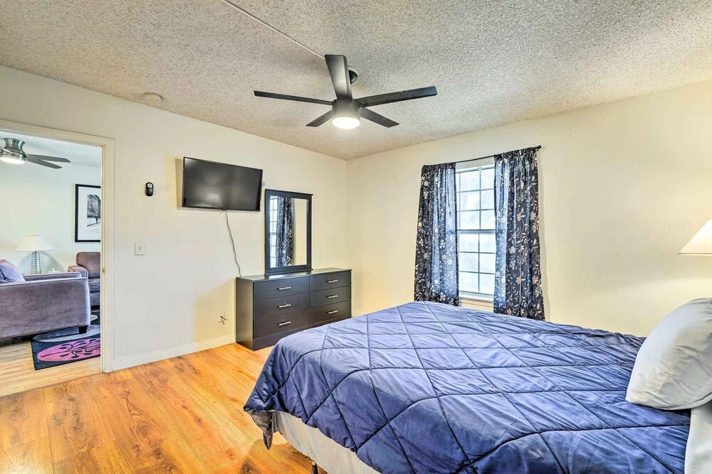 Las Vegas Condo: Explore The Strip & Downtown