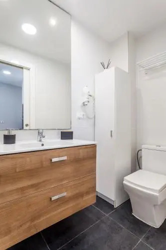 Conde de melito Apartment Premium