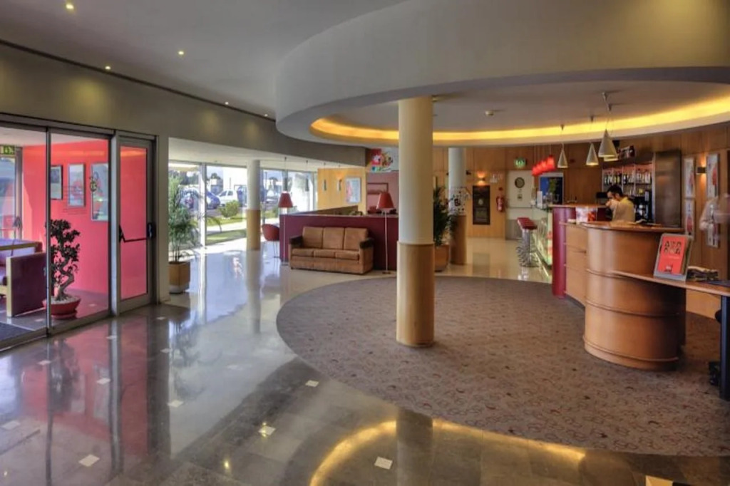Hotel ibis Porto Sao Joao