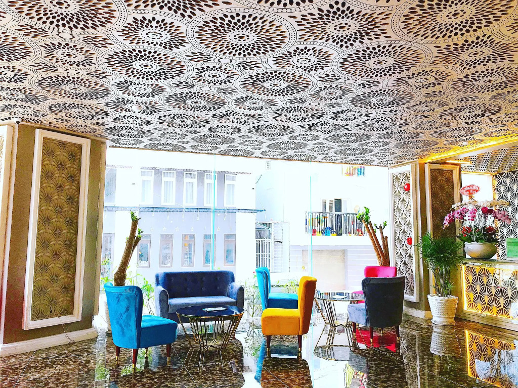 Holiday 2 Hotel