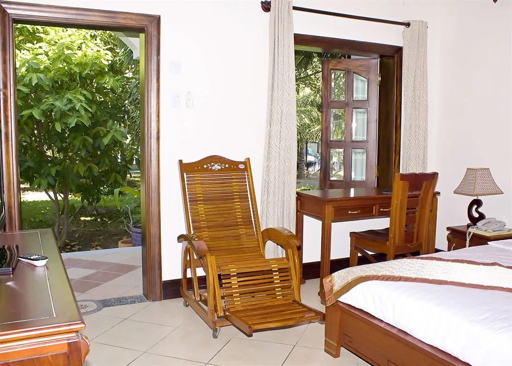 Gold Rooster Resort
