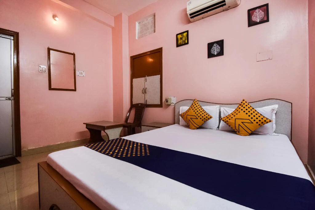 SPOT ON 75446 Hotel Punjab