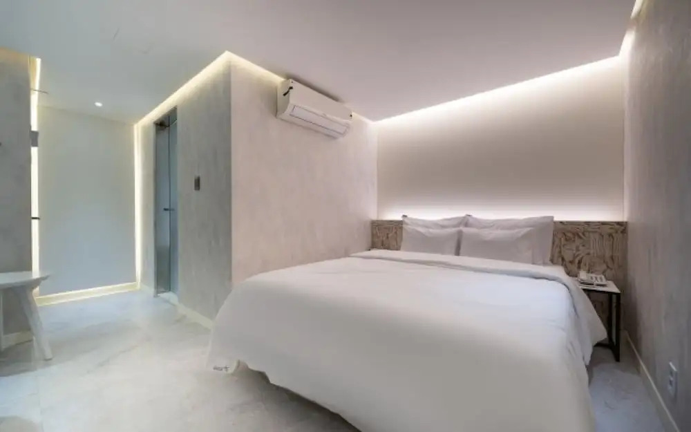 Suyu Yuria Hotel