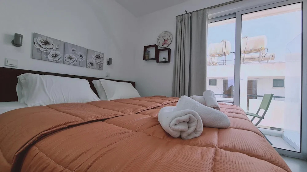 100 AN - Napa Living 21