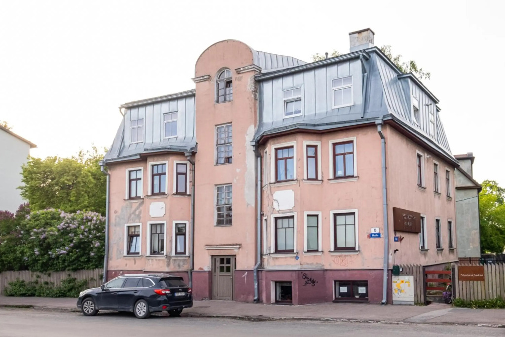 Artists Apartment near Telliskivi Creative Centre