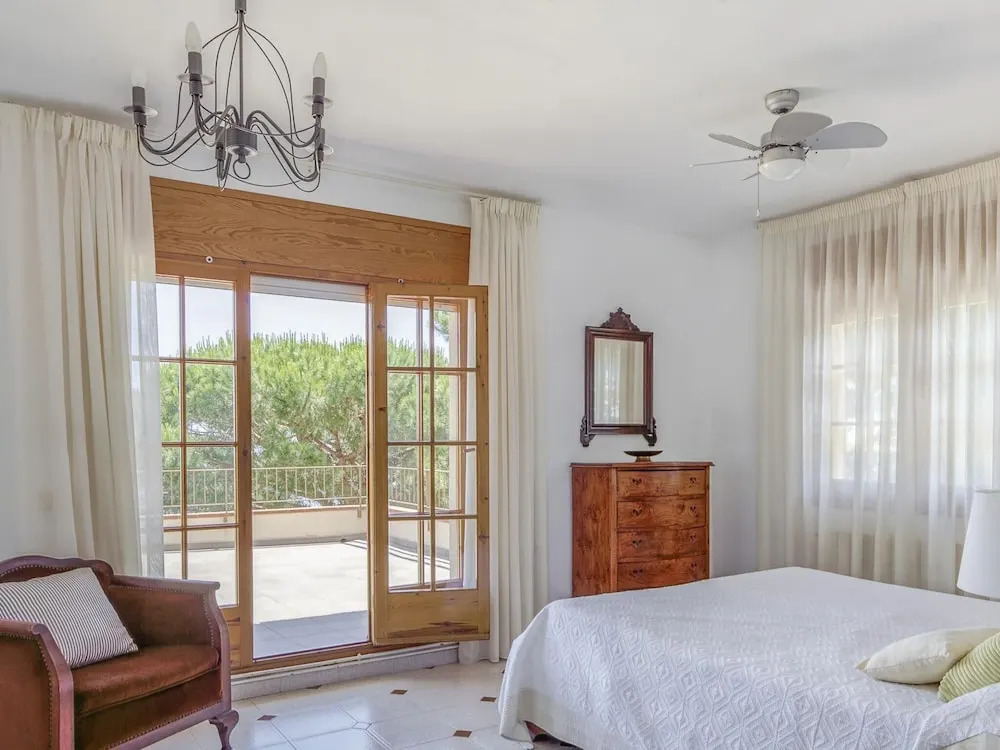 Villa in Arenys de Mar with Sea View