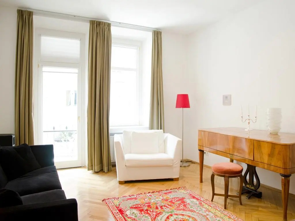 Apartment FIVE