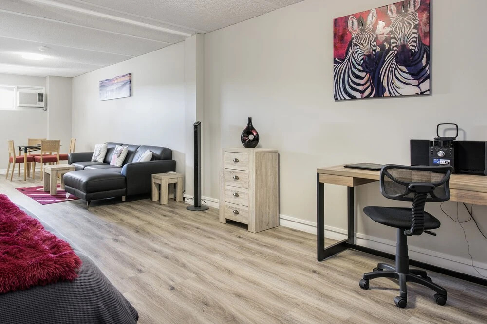 Studio 412 - ocean and sunset views on a budget