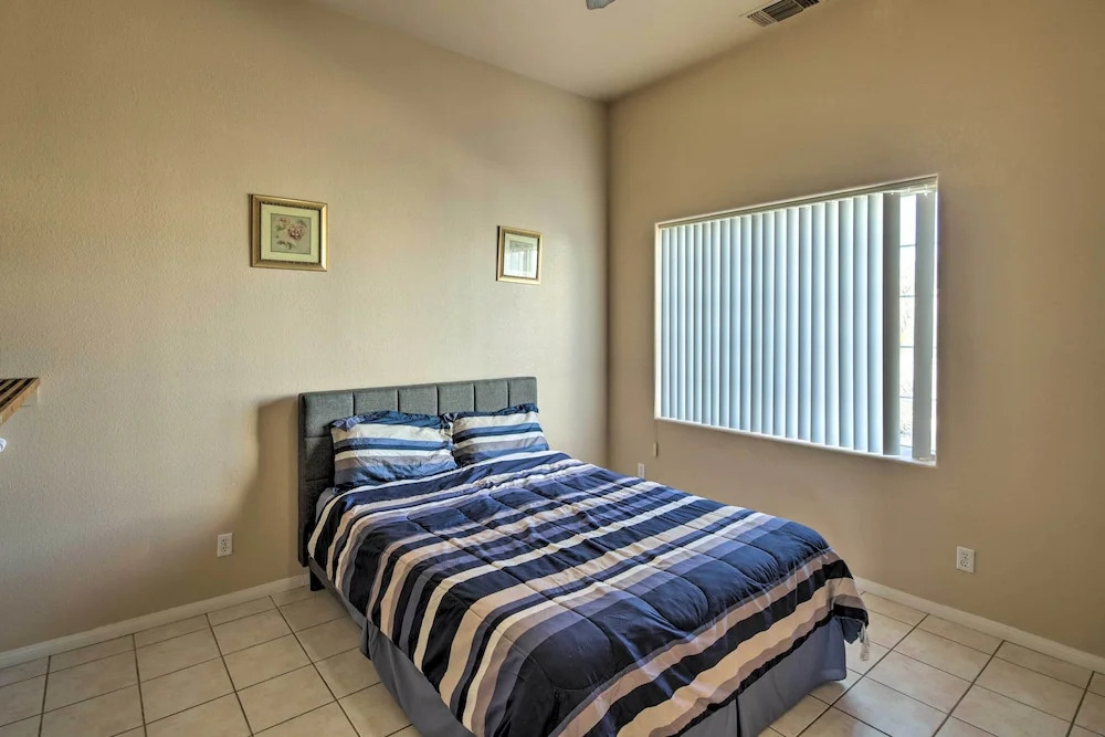 Private Desert Escape 5 Min to Casino, Lake, River
