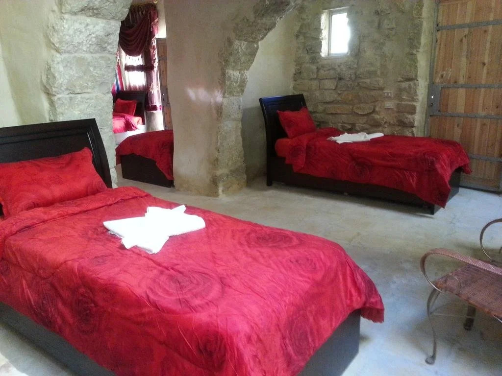 Dana Tower Hotel