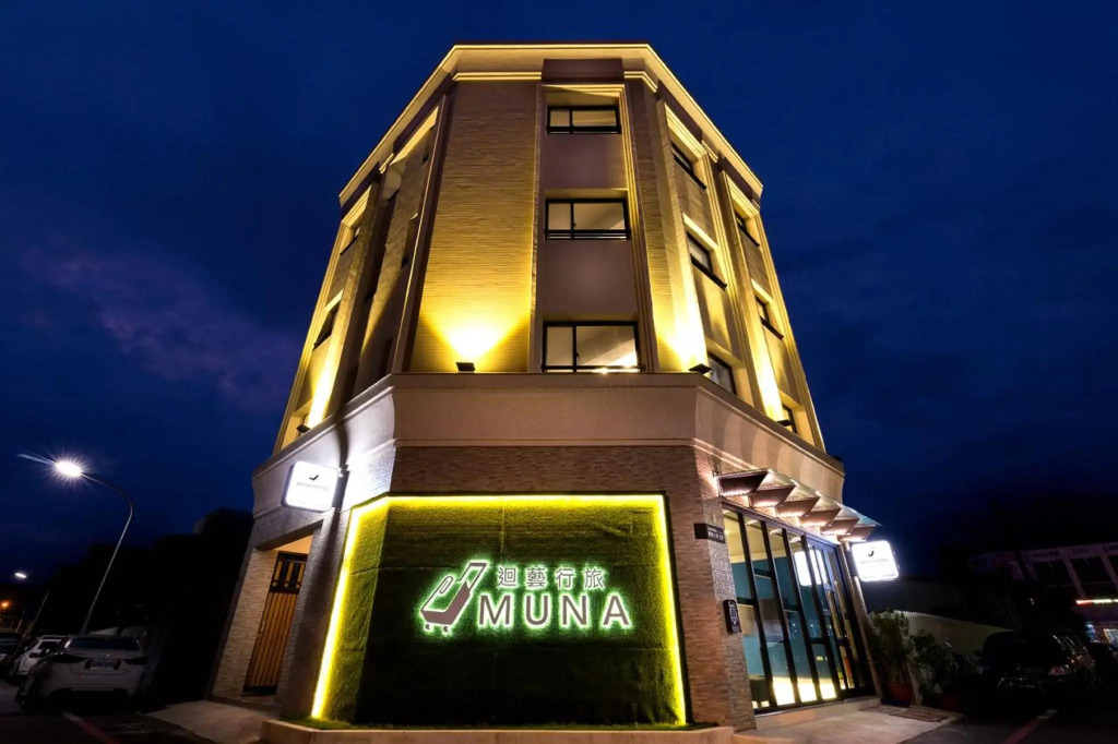 MUNA Hostel