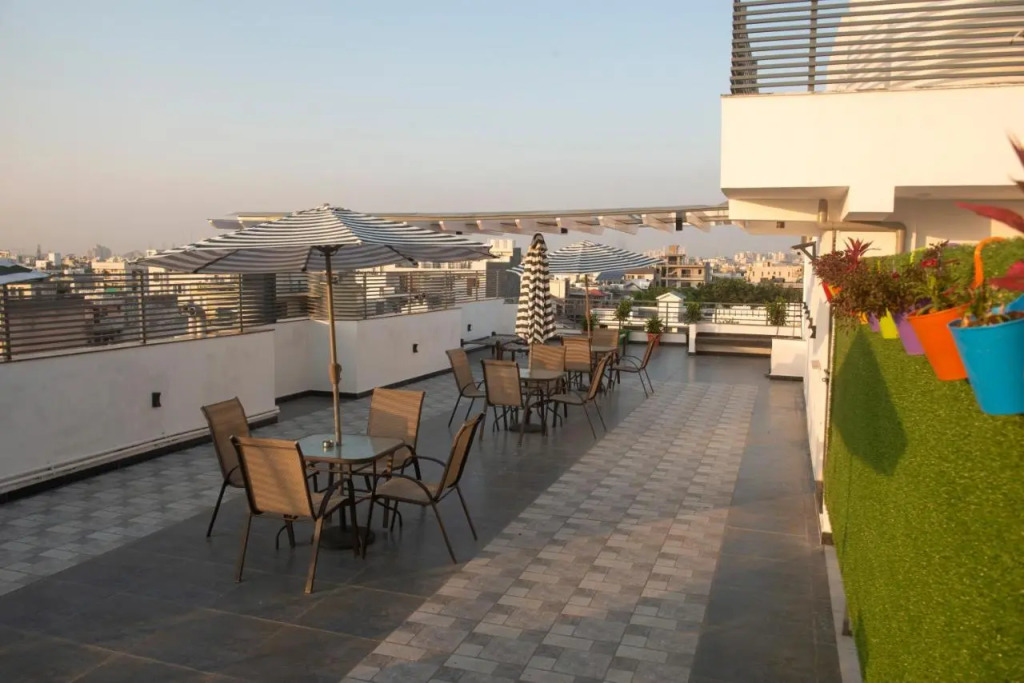 Posh Garden Inn Artemis Hospital Road Gurgaon